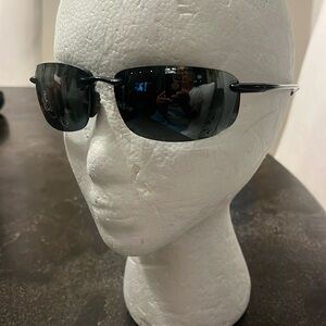 Authentic EUC Maui Jim sport 407–02 gradient mirror lenses black sunglasses